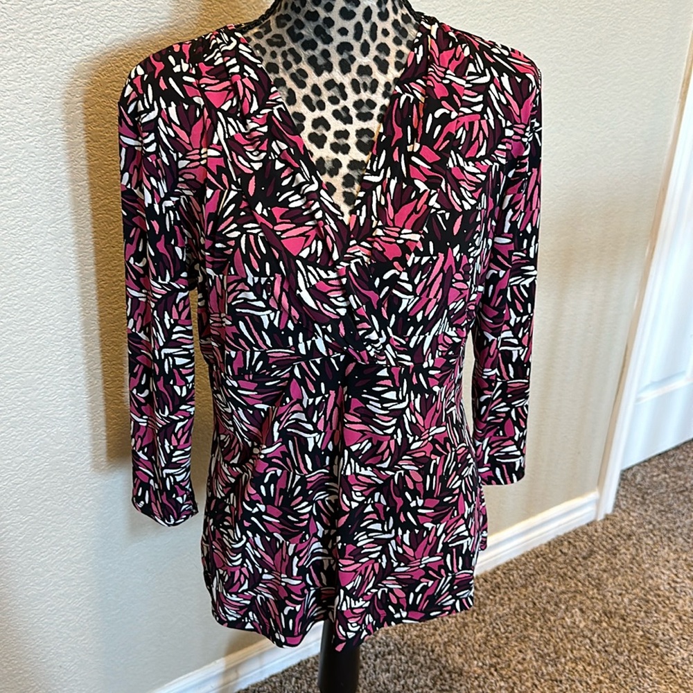 Women’s liz&co 3/4 sleeve top, pin/black, cross over at chest area, size L
